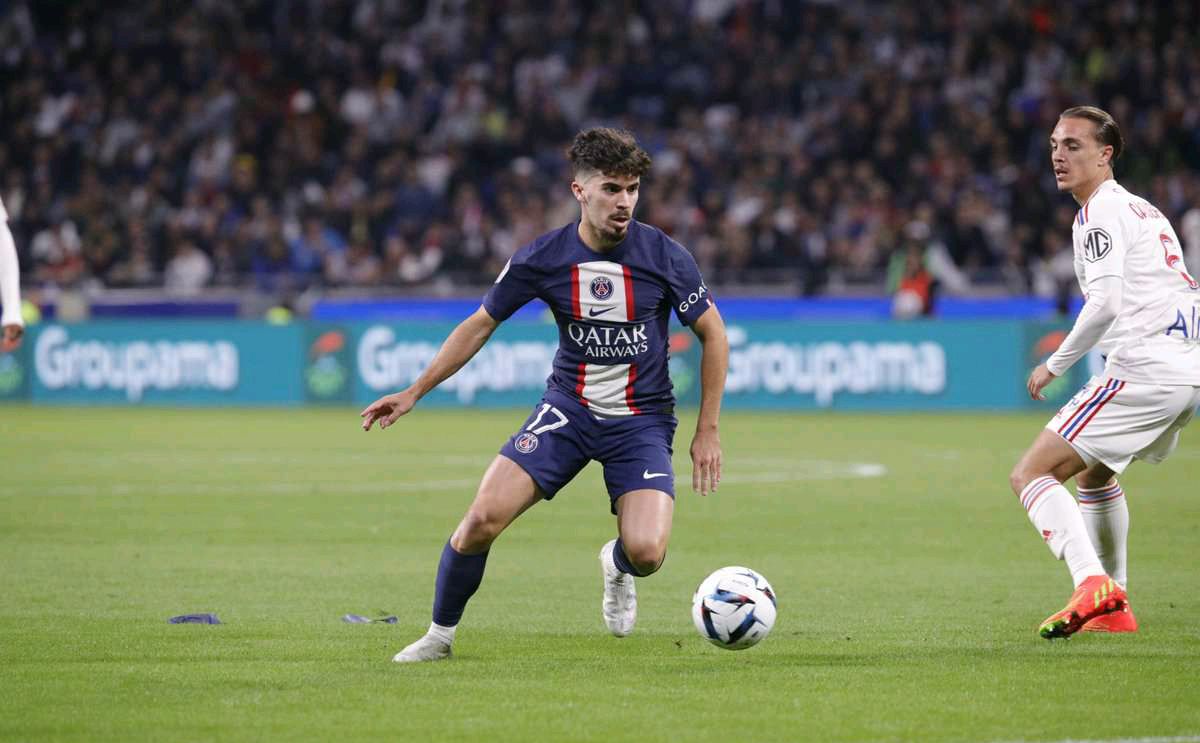 多观众和媒 多观众和媒