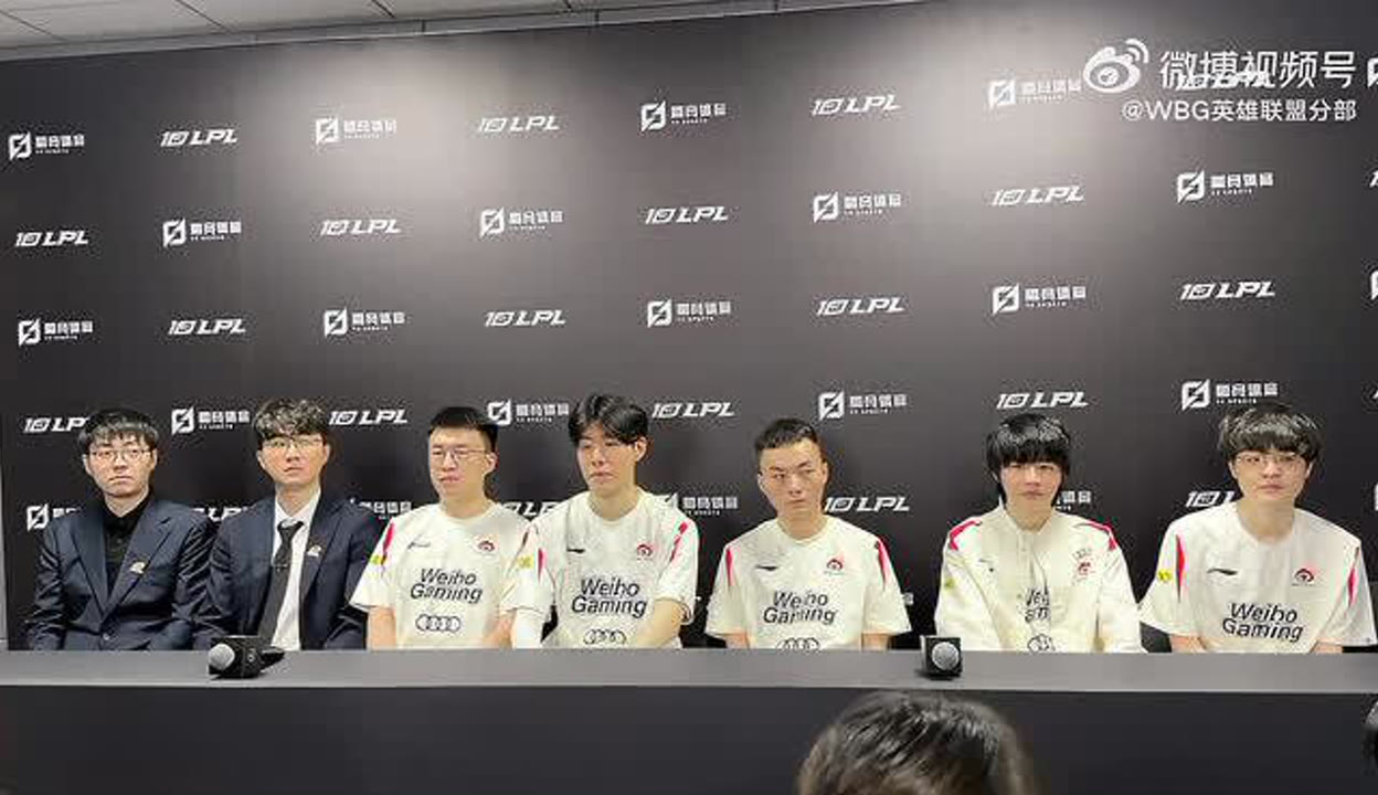 献更加精彩 献更加精彩