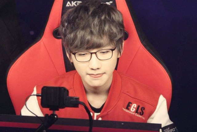 接触与犯规 接触与犯规